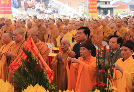 Cầu siêu cho các nạn nhân tử vong do TNGT ảnh 1